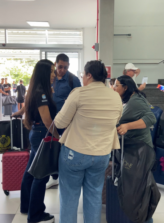 Ação no Aeroporto de Navegantes busca coibir transporte ilegal de passageiros