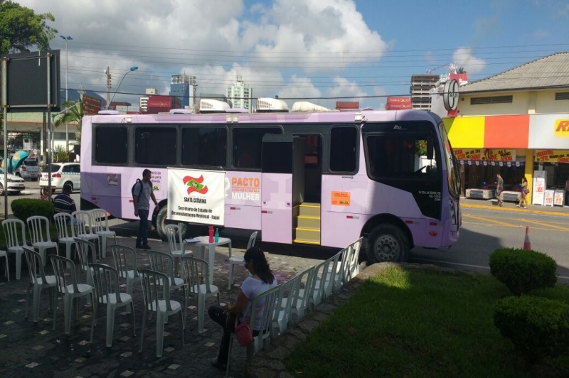 Ônibus do Programa Mulher sem Violência passou por Navegantes