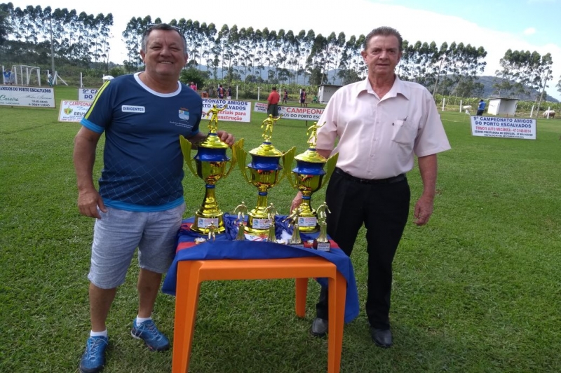 FME premia equipes no 9ª Campeonato Amigos do Porto Escalvados