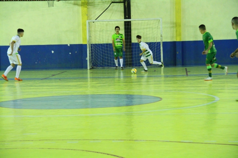 Gols marcam o início do Campeonato de Futsal em Navegantes