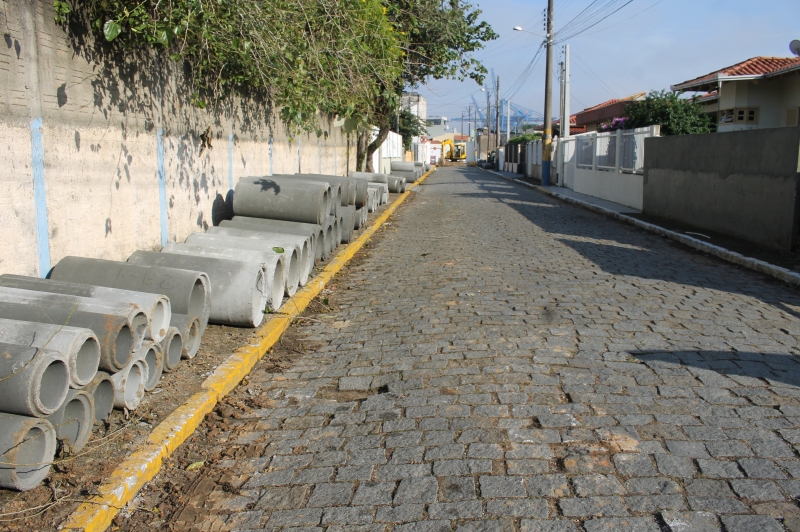 SESAN realiza melhorias no sistema de drenagem da Rua Manoel Izidro