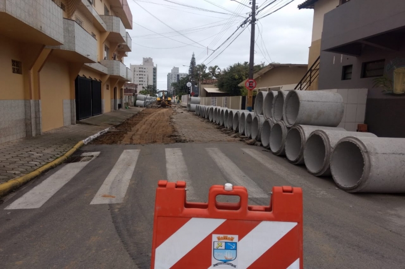 Rua Manoel Cândido Couto vai ganhar novo sistema de drenagem