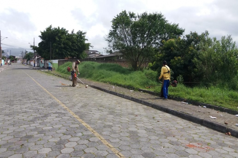 Bairro São Paulo recebe limpeza urbana e melhorias nas vias públicas