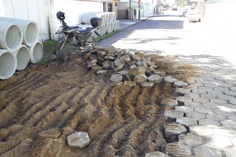 Navegantes 57 anos: Município entrega obras de drenagem e pavimentação no bairro São Pedro e Centro