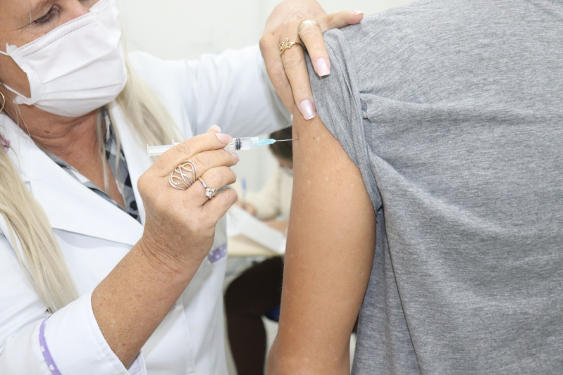 Covid-19: Navegantes começa a vacinar pessoas entre 57 e 59 anos