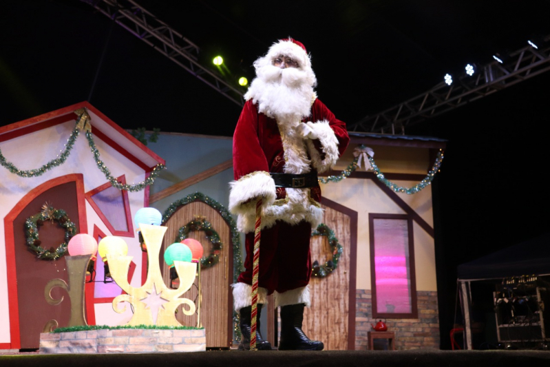 Abertura do Natal em Navegantes atrai mais de 1,5 mil 