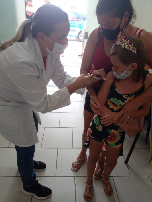 Covid-19: Vacinação liberada para crianças de 7 e 8 anos nesta sexta-feira (21)