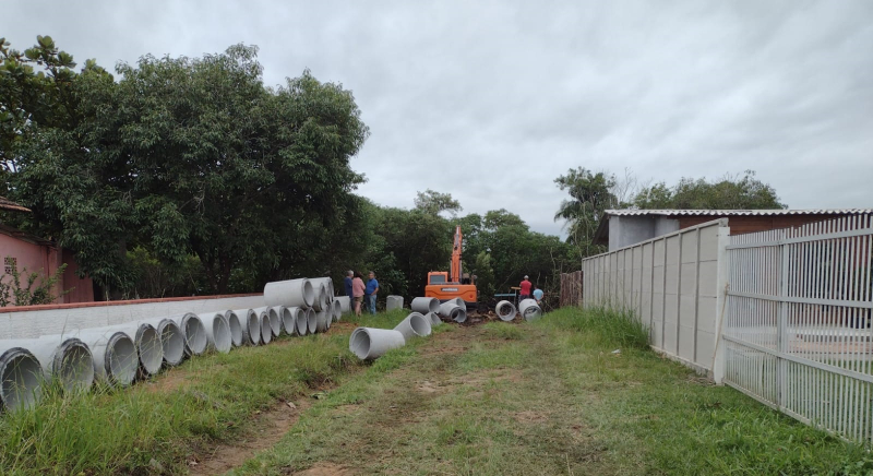 Sesan inicia implantação de redes de drenagem pluvial no Gravatá