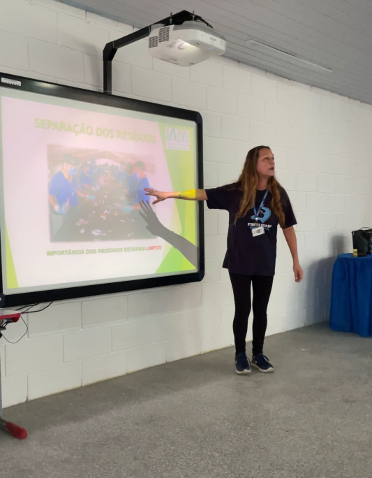 IAN inicia ciclo de palestras de educação ambiental em Navegantes
