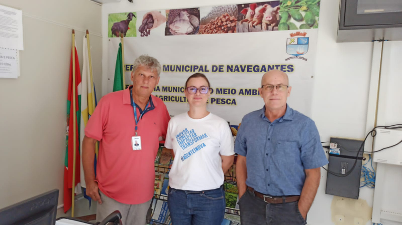Secretaria de Agricultura e Pesca recebe equipe do SEBRAE em Navegantes