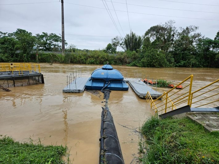 Itajaí decreta Estado de Emergência Hídrica e Navegantes pode sofrer com desabastecimento de água