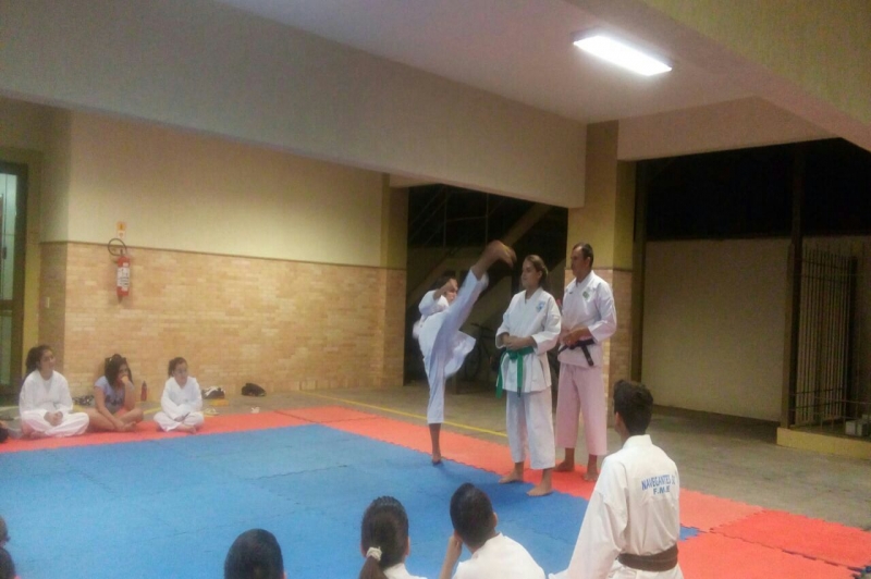 Projeto “Educando para o Amanhã” oferece aulas gratuitas de Karate