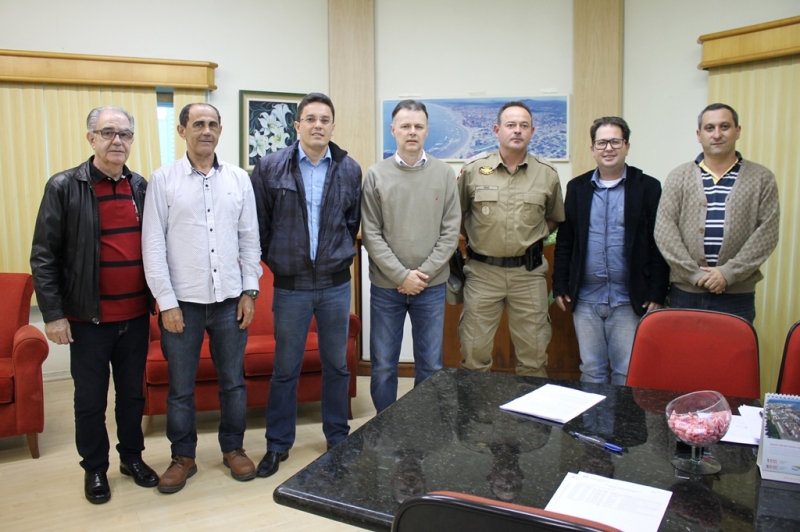Prefeitura firma convênio para repasse mensal de recursos para a Polícia Militar