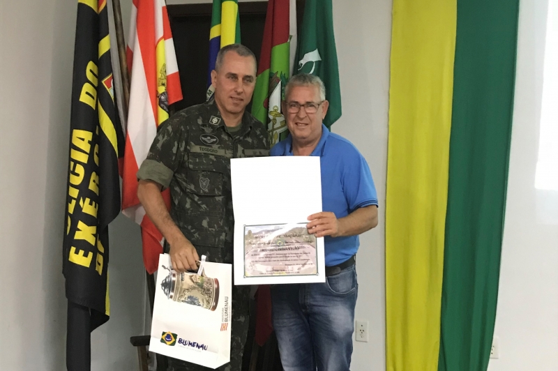 Junta Militar de Navegantes recebe prêmio