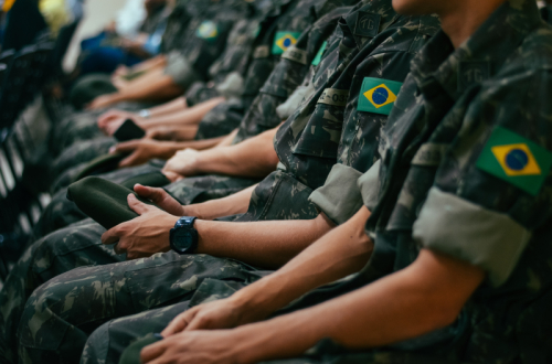 Junta Militar de Navegantes convoca jovens para dispensa e juramento à bandeira