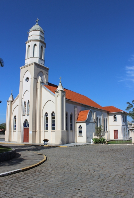 Igreja de Santa Luzia em Machados